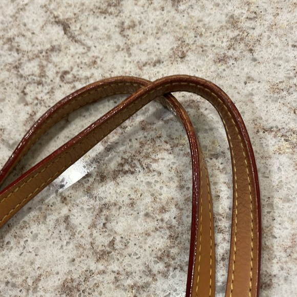 Rioni medium tote - Picture 15 of 16